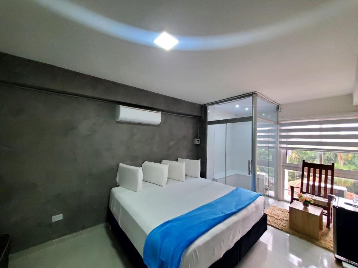 Bellini Suites Apartments Santa Cruz de La Sierra Exteriör bild